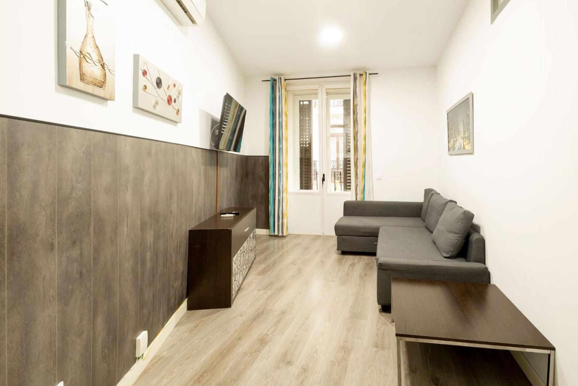 Apartamentos Day Madrid Plaza De Espana Centro Gran Via Sol Malasana エクステリア 写真