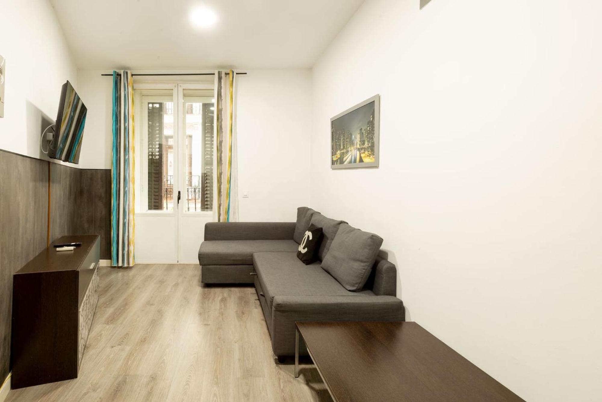 Apartamentos Day Madrid Plaza De Espana Centro Gran Via Sol Malasana エクステリア 写真