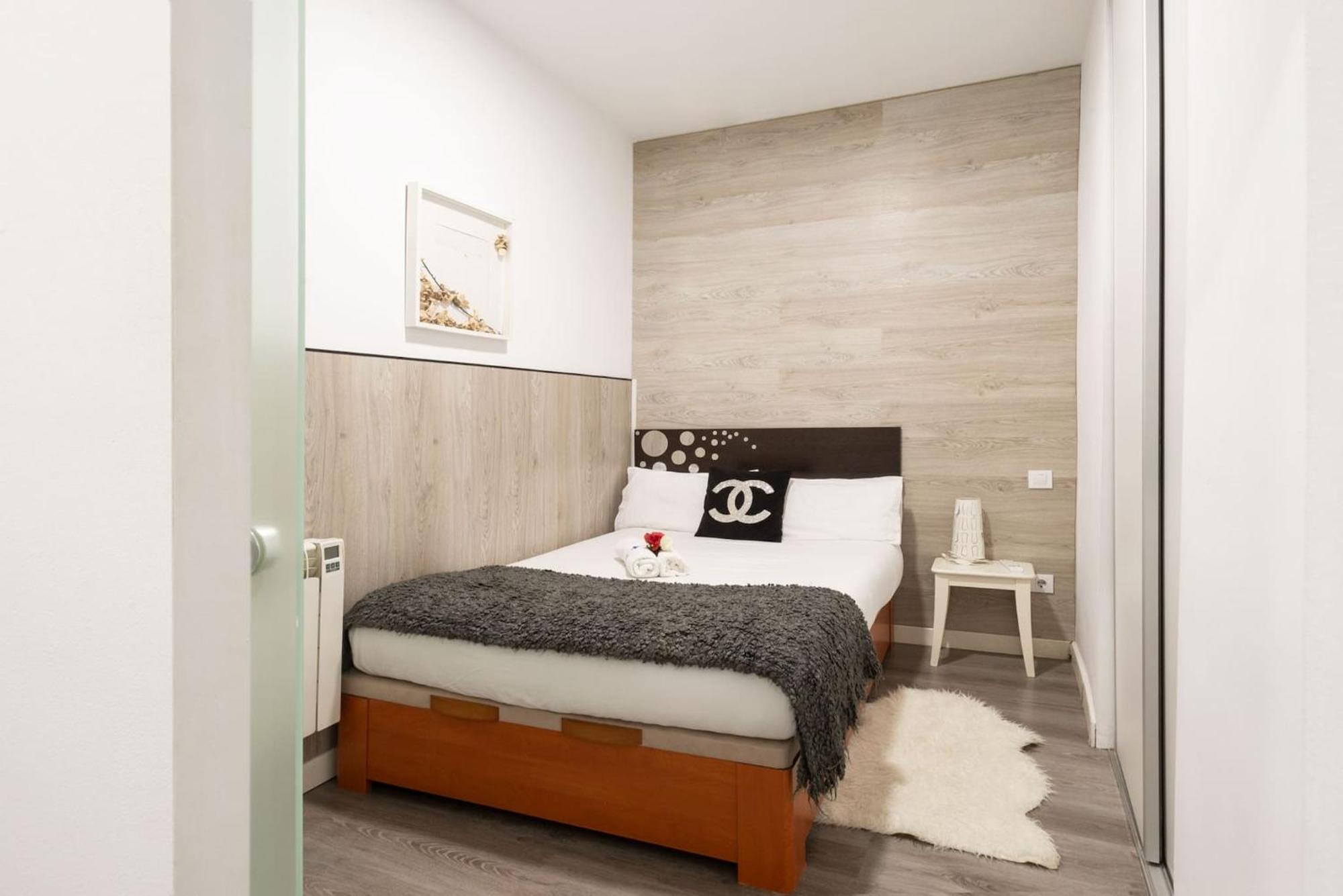 Apartamentos Day Madrid Plaza De Espana Centro Gran Via Sol Malasana エクステリア 写真