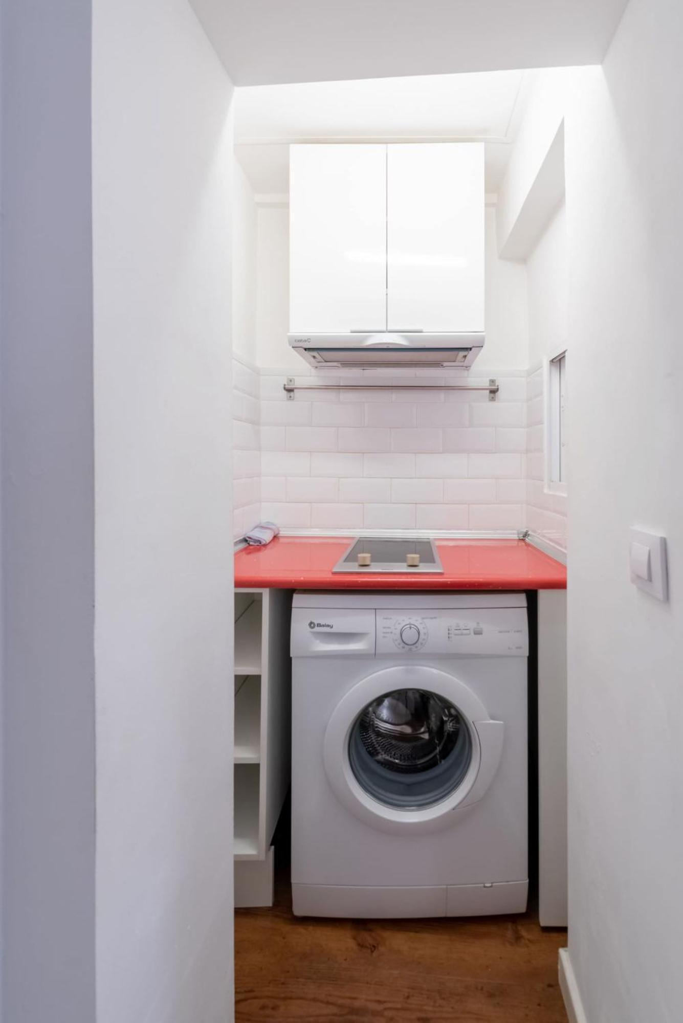 Apartamentos Day Madrid Plaza De Espana Centro Gran Via Sol Malasana エクステリア 写真